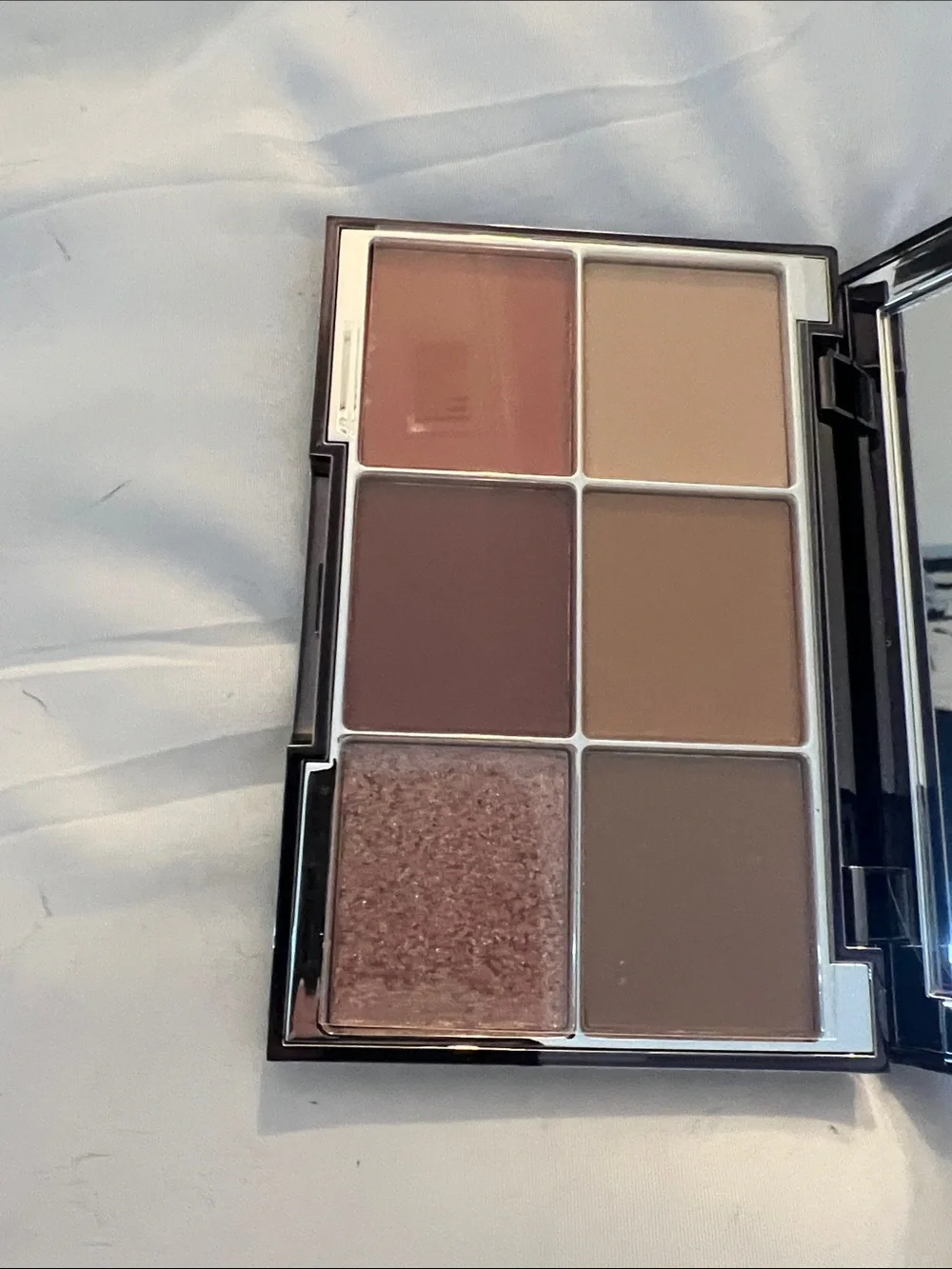 New in Packaging! Wayne Goss Eyeshadow Amber Palette